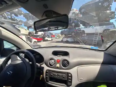 Veicolo di demolizione citroen c3 pluriel 1.4 dell'anno 2004 alimentato kfvtu3jp