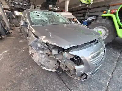 Veículo de Sucata opel insignia berlina edition do ano 2010 alimentado a20dth