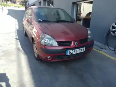 Veículo de Sucata renault clio ii fase ii (b/cb0) base authentique do ano 2005 alimentado 
