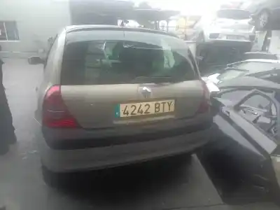 Scrapping Vehicle RENAULT CLIO II FASE II (B/CB0)  of the year 2002 powered 