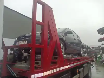 Véhicule à la ferraille FORD FOCUS BERLINA (CAP)  de l'année 2005 alimenté G8DA