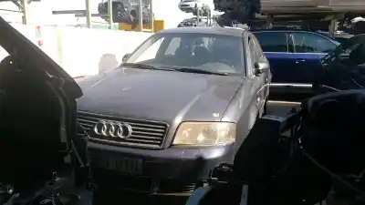 Sloopvoertuig AUDI A6 C5 (4B2) 2.5 TDI van het jaar 2005 aangedreven AYM
