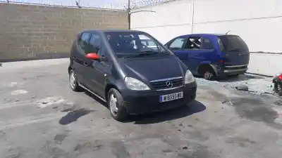 Здавання транспортного засобу MERCEDES-BENZ CLASE A (W168) A 160 (168.033, 168.133) року 1999 потужний M 166.960