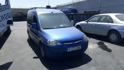 Veículo de Sucata OPEL COMBO FURGONETA/MONOVOLUMEN 1.7 CDTI 16V do ano 2006 alimentado Z 17 DTH