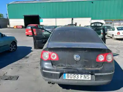 Véhicule à la ferraille volkswagen                                         passat b6 (3c2)                                                                                                                                                                                                                                            2.0 tdi                                                                                                                                                                                                                                                    de l'année 2007 alimenté bmr