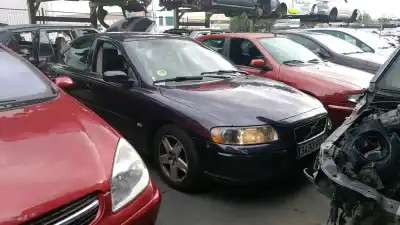 Здавання транспортного засобу VOLVO                                              S60 I (384)                                                                                                                                                                                                                                                2.4                                                                                                                                                                                                                                                        року 2004 потужний B5244S