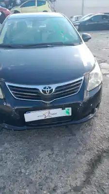 Sloopvoertuig TOYOTA AVENSIS SEDÁN (_T27_) 2.0 D-4D (ADT270_) van het jaar 2010 aangedreven 1AD-FTV