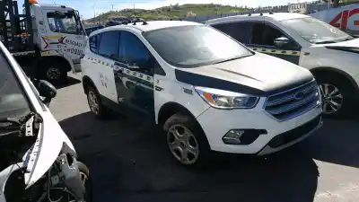 Scrapping Vehicle ford kuga ii (dm2) 2.0 tdci 4x4 of the year 2016 powered t7ma
