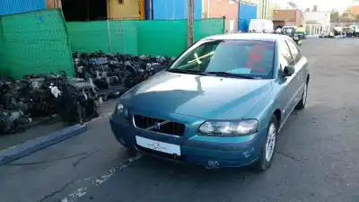 Vehicul casat VOLVO S60 I (384) 2.4 D al anului 2003 alimentat D 5244 T,D 5244 T2,D 5244 T3