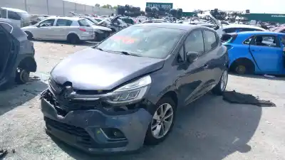 Здавання транспортного засобу RENAULT CLIO IV (BH_) 0.9 TCE 90 року 2016 потужний H4B B4