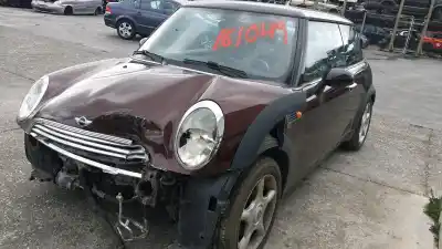 Verschrottungsfahrzeug MINI (BMW)                                         MINI (R50, R53)                                                                                                                                                                                                                                            COOPER                                                                                                                                                                                                                                                     des Jahres 2003 angetrieben W10B16A
