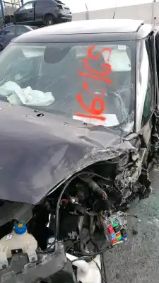 Sloopvoertuig FIAT 500L (351_, 352_) 1.3 D MULTIJET (199LXY1A, 199LXY11) van het jaar 2014 aangedreven 199B4000