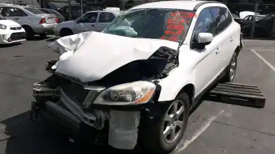 Vehicul casat VOLVO XC60 I SUV (156) D5 AWD al anului 2010 alimentat D5244T10