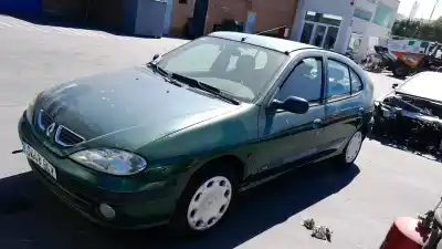 Veículo de Sucata RENAULT MÉGANE  do ano 1999 alimentado F8Q 620, F8Q 622, F8Q 624, F8Q 784, F8Q 786, F9Q 7