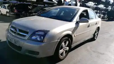 Scrapping Vehicle OPEL VECTRA C GTS (Z02) 1.9 CDTI (F68) of the year 2004 powered Z 19 DT, Z 19 DTH