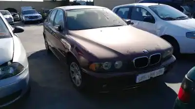 Veículo de Sucata BMW 520I  do ano 2001 alimentado M54 B22 (226S1)