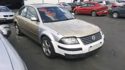 Verschrottungsfahrzeug VOLKSWAGEN PASSAT B5.5 (3B3) 1.9 TDI des Jahres 2003 angetrieben AVB,AVF,AWX