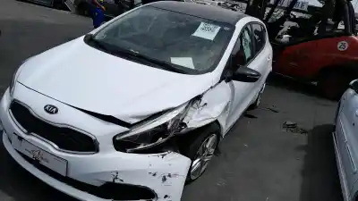 Scrapping Vehicle KIA PRO CEE'D (JD) 1.4 CRDI 90 of the year 2015 powered D4FC
