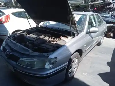 Veículo de Sucata PEUGEOT 406 (8B) 2.0 HDI 110 do ano 2000 alimentado RHZ