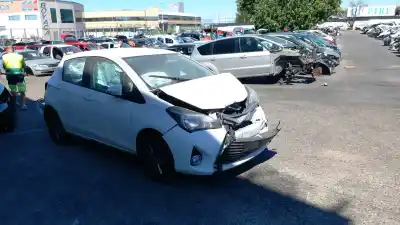 Veículo de Sucata TOYOTA YARIS (_P13_) 1.0 (KSP130_) do ano 2017 alimentado 1KR