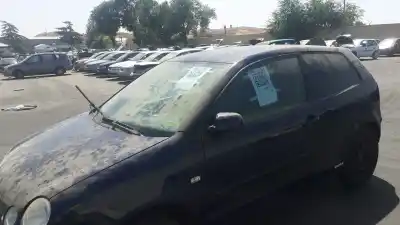 Veículo de Sucata VOLKSWAGEN POLO (9N_, 9A_) 1.9 TDI do ano 2002 alimentado ASY,ATD,AXR,BMT