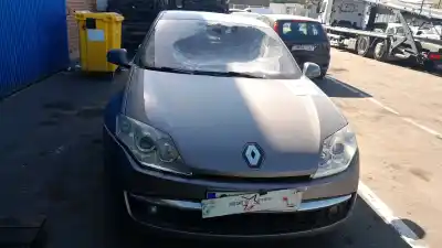 Verschrottungsfahrzeug RENAULT LAGUNA III Dynamique TomTom des Jahres 2009 angetrieben K9K 37