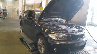 Veículo de Sucata BMW 1 (E81) 118 D do ano 2008 alimentado N47D20A
