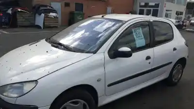 Hurda Aracı peugeot                                            206                                                                                                                                                                                                                                                        1.9 d -wjy                                                                                                                                                                                                                                                 yılın 2001 güçlü wjy