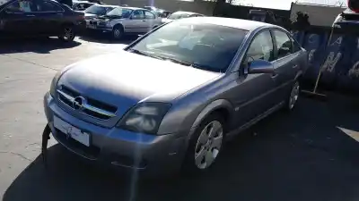 Scrapping Vehicle OPEL VECTRA C GTS (Z02) 2.0 DTI 16V (F68) of the year 2004 powered Y 22 DTR