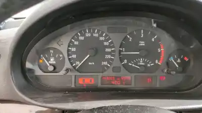 Veículo de Sucata BMW 320D  do ano 2002 alimentado M47 D20 (204D4)