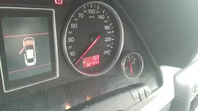 Здавання транспортного засобу audi a4 b6 avant (8e5) 1.9 tdi року 2006 потужний avf, awx