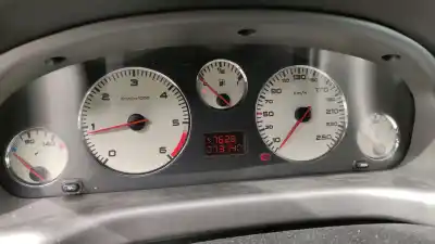 Veículo de Sucata PEUGEOT 406 (8B) 2.0 HDi 110 do ano 2004 alimentado RHZ