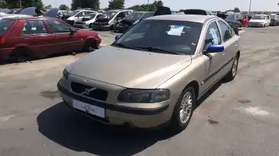 Scrapping Vehicle VOLVO S60 I (384) D5 of the year 2003 powered D 5244 T,D 5244 T5