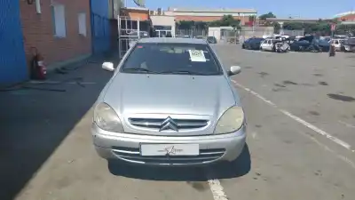 Veículo de Sucata citroen xsara picasso manual do ano 2002 alimentado rhy