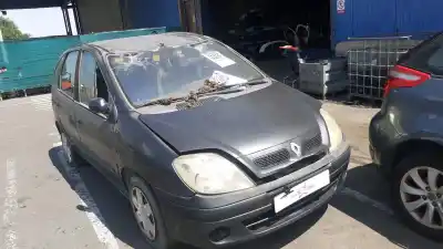 Scrapping Vehicle RENAULT SCÉNIC I VAN (FA0_, JA0/1_) 1.9 (FA0J) of the year 2002 powered F8Q 788,F8Q 790,F9Q 731,F9Q 732,F9Q 733,F9Q 734,F9