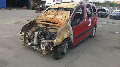 Veicolo di demolizione PEUGEOT PARTNER TEPEE 1.6 BLUEHDI 100 dell'anno 2016 alimentato BH02