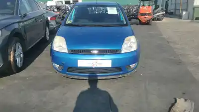Verschrottungsfahrzeug FORD FIESTA 5  des Jahres 2003 angetrieben FHA, FHE, FXJA, FXJB