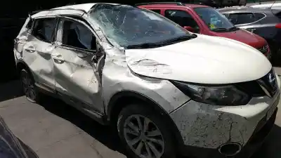 Verschrottungsfahrzeug NISSAN QASHQAI II SUV (J11, J11_)  des Jahres 2017 angetrieben HRA2