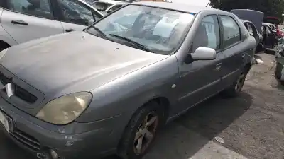Vehicul casat CITROEN XSARA PICASSO  al anului 2004 alimentat RHY
