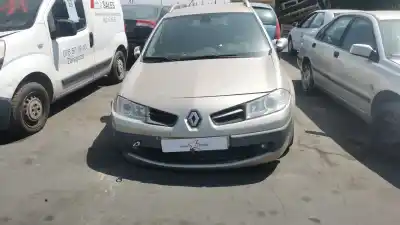 Veicolo di demolizione RENAULT MEGANE II RANCHERA FAMILIAR (KM0/1_)  dell'anno 2008 alimentato F9Q 803,F9Q 804