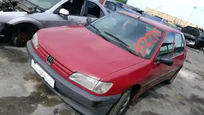 Verschrottungsfahrzeug PEUGEOT 306 (7B, N3, N5)  des Jahres 1996 angetrieben D8A (XUD9TE), D9B (XUD9A), DHY (XUD9TE), DJY (XUD9