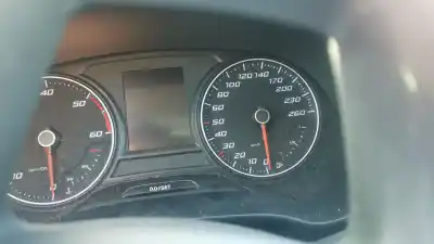 Veículo de Sucata seat leon st (5f8) 2.0 tdi do ano 2016 alimentado crm