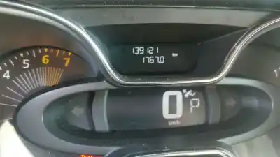 Sloopvoertuig RENAULT CAPTUR  van het jaar 2013 aangedreven H5F D4