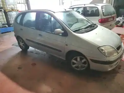 Здавання транспортного засобу renault scenic i (ja...) k4mb7 року 2001 потужний k4mb7