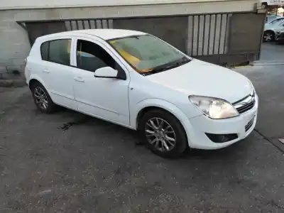 Sloopvoertuig opel astra h sedán (a04) 1.7 cdti (l69) van het jaar 2008 aangedreven z17dth