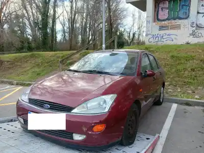 Scrapping Vehicle FORD FOCUS BERLINA (CAK) D/F9DA of the year 2001 powered F9DA