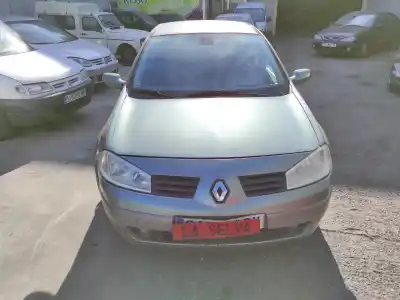 Vehículo de desguace RENAULT MEGANE II BERLINA 3P Confort Authentique del año 2002 con motor K4MT7