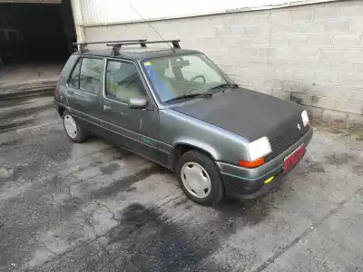 Véhicule à la ferraille renault 5 (b/c40) gtl (b/c 402. c 407) de l'année 1989 alimenté c1j