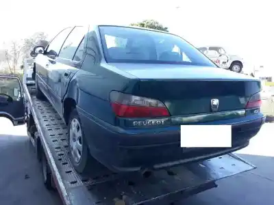 Здавання транспортного засобу peugeot 406 berlina (s1/s2) d8b року 1996 потужний d8b