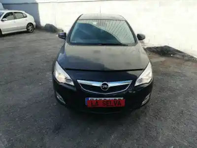 Hurda Aracı OPEL ASTRA J BERLINA 5P D-A17DTR Yılın 2010 güçlü A17DTR